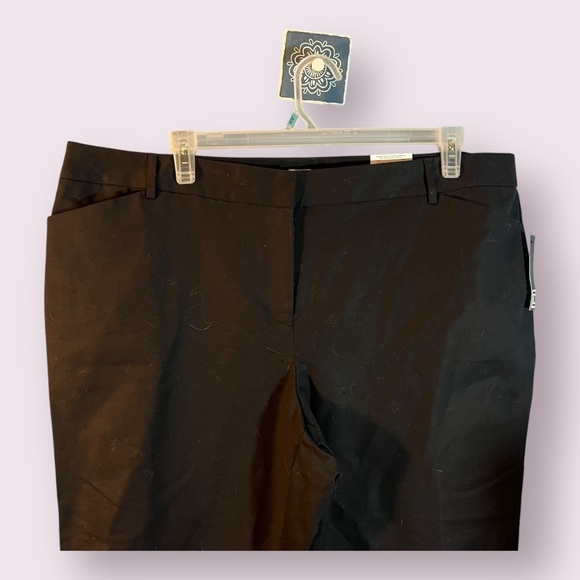 Liz Claiborne Collection Women's Emma Ankle Slacks Size 20W Black NWT - Picture 4 of 11